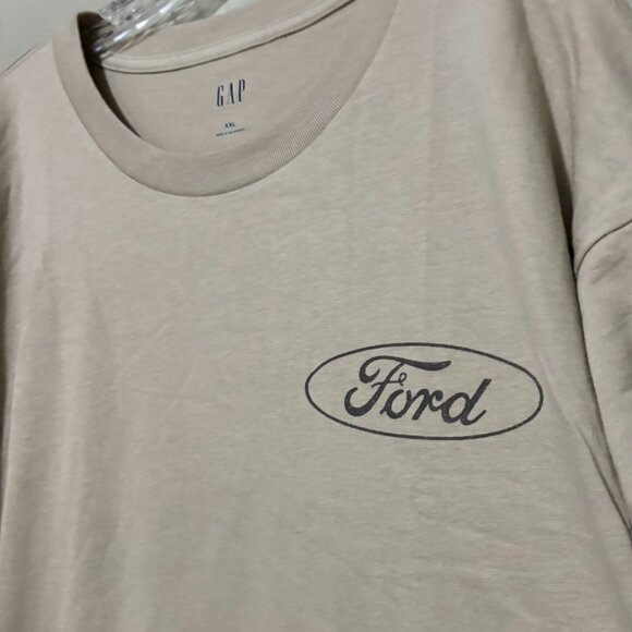 GAP XXL Ford Bronco Graphic Tee – Taupe Beige, New with Tags - Picture 4 of 5